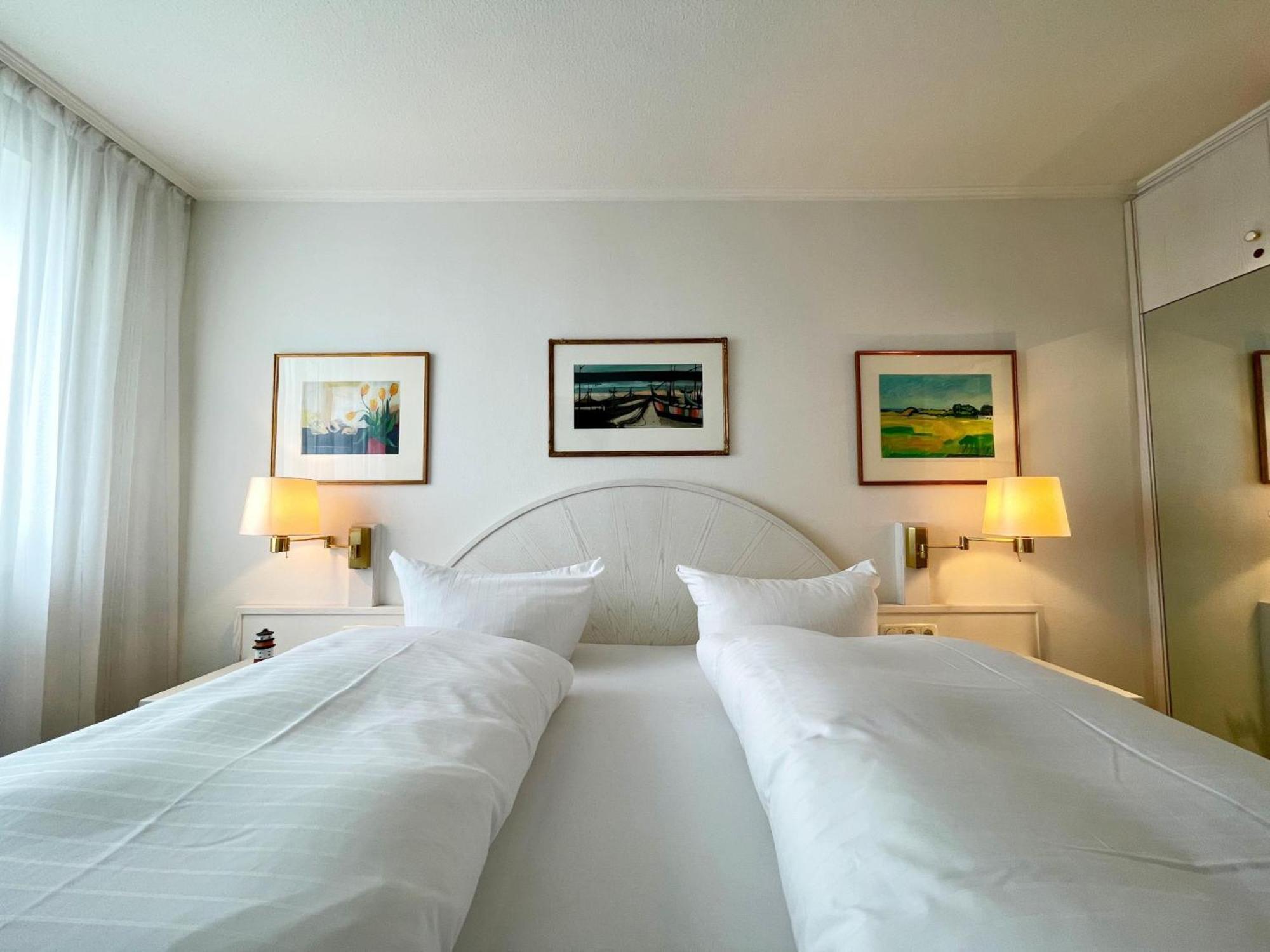 Ferienwohnung In Westerland Mit Meerblick Und Balkon Luaran gambar